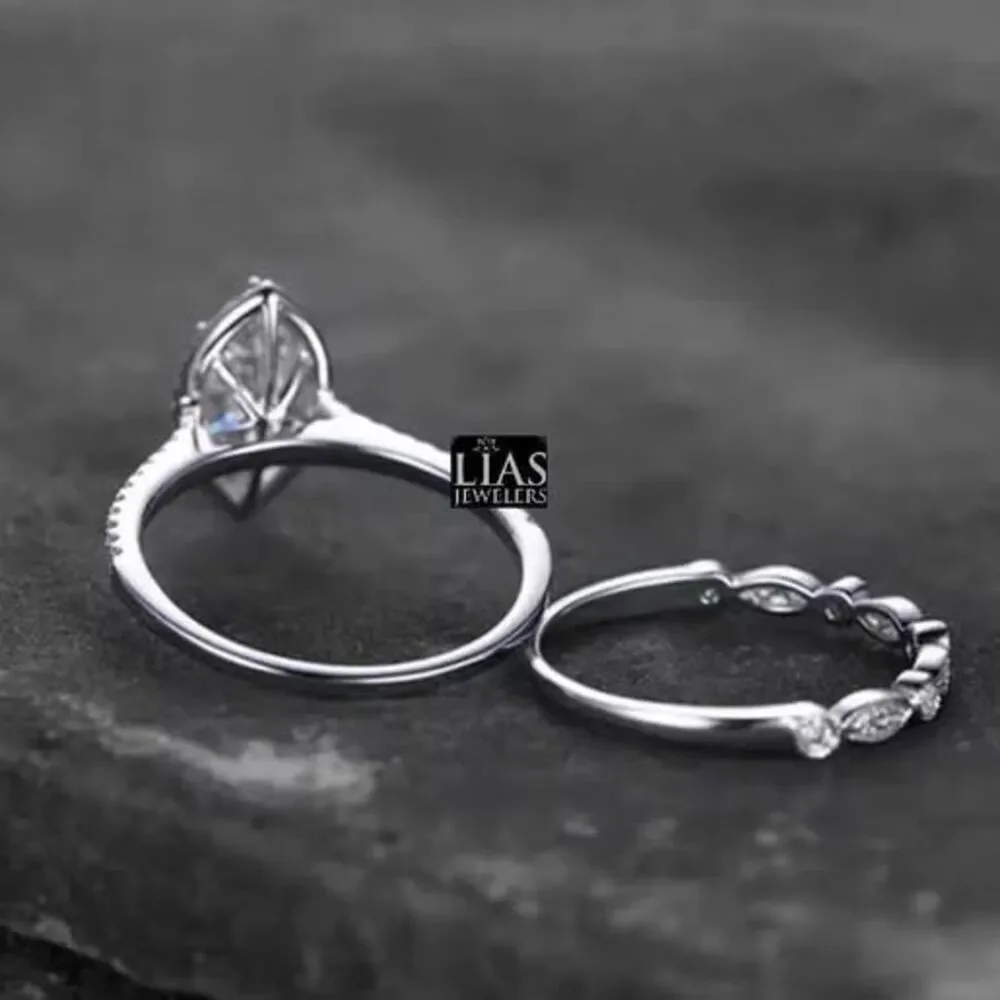New 18k white gold wedding ring set